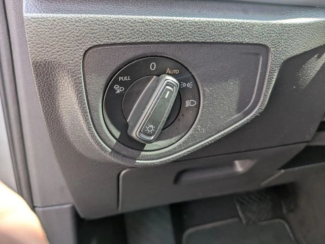 2021 Volkswagen Atlas - Image 19 of 21