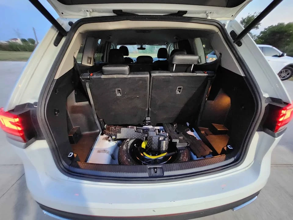 2021 Volkswagen Atlas - Image 11 of 15