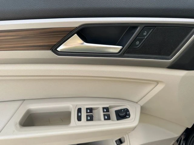 2021 Volkswagen Atlas - Image 15 of 21
