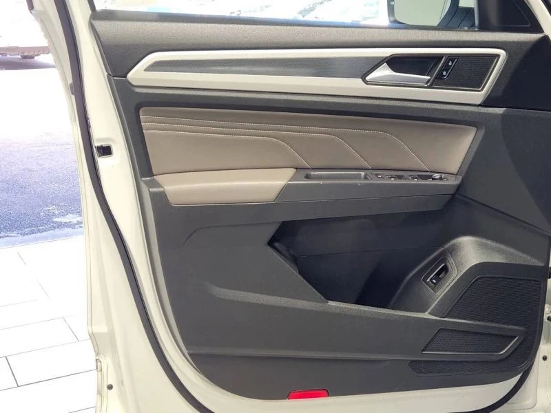 2021 Volkswagen Atlas - Image 10 of 12