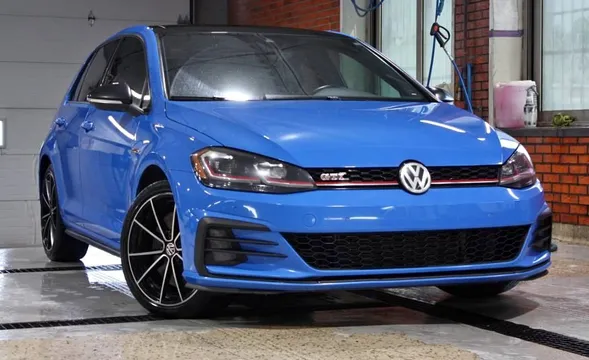 2021 Volkswagen Golf GTI Autobahn