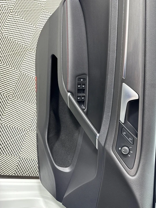 2021 Volkswagen GTI Mk8 - Image 12 of 12