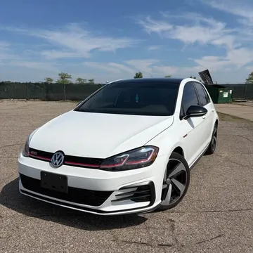2021 Volkswagen Golf GTI SE