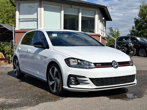 2021 Volkswagen Golf GTI S