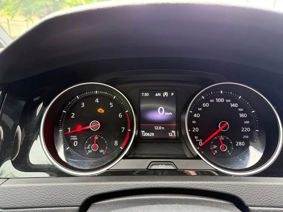 2021 Volkswagen GTI Mk8 - Image 11 of 19