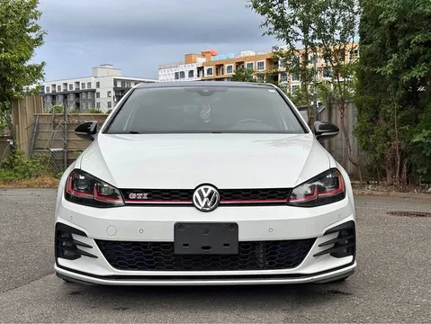 2021 Volkswagen Golf GTI Autobahn
