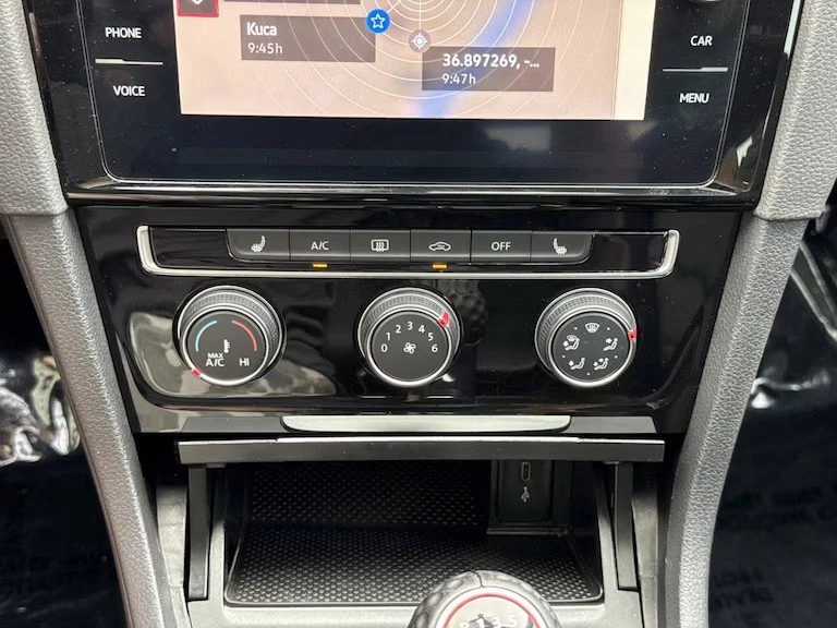 2021 Volkswagen GTI Mk8 - Image 12 of 18