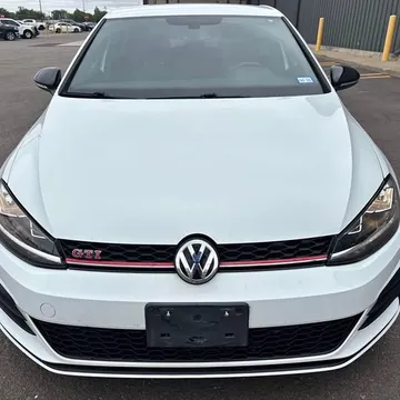 2021 Volkswagen Golf GTI SE