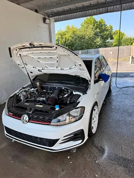 2021 Volkswagen Golf GTI SE
