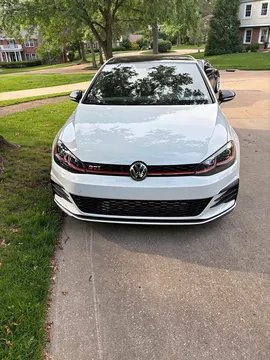 2021 Volkswagen Golf GTI SE