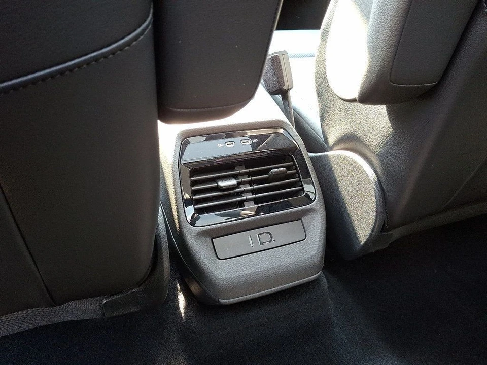 2021 Volkswagen ID.4 - Image 11 of 12
