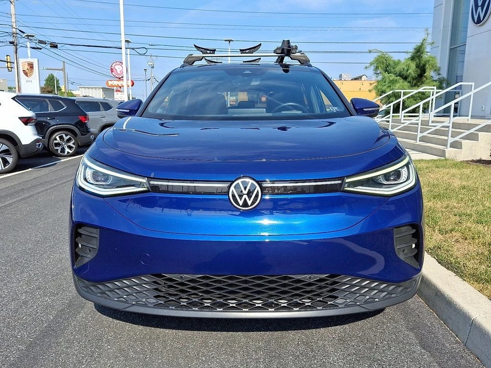 2021 Volkswagen ID.4 - Image 2 of 12