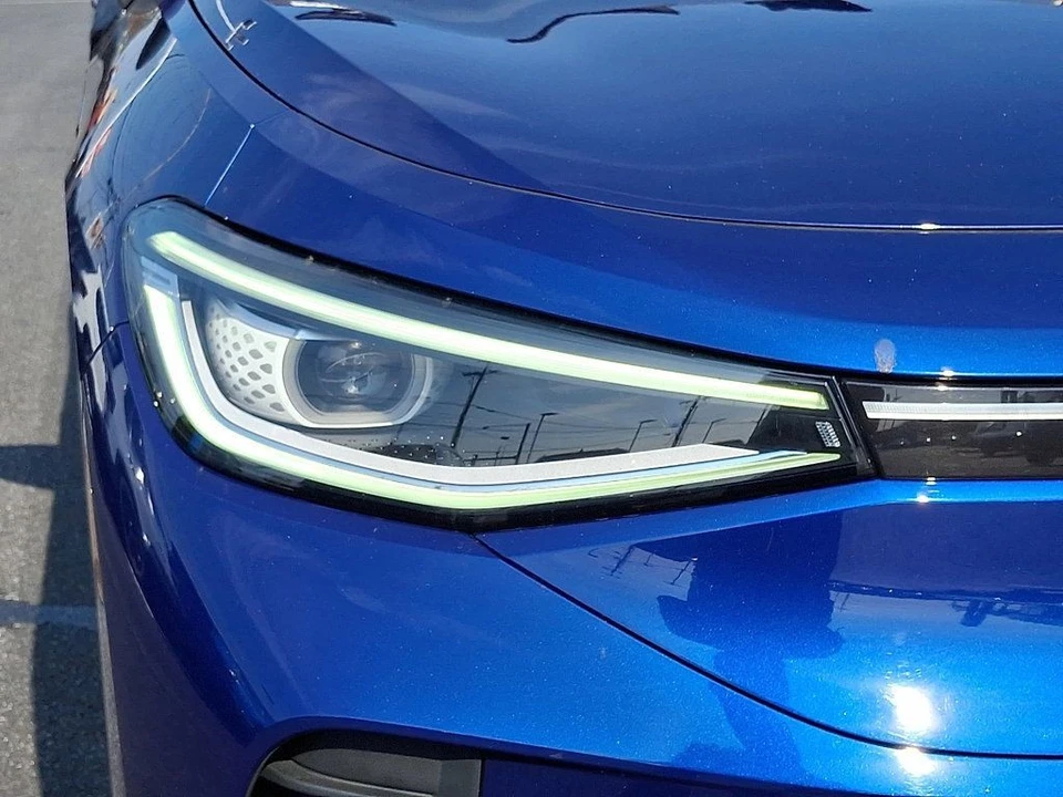 2021 Volkswagen ID.4 - Image 9 of 12