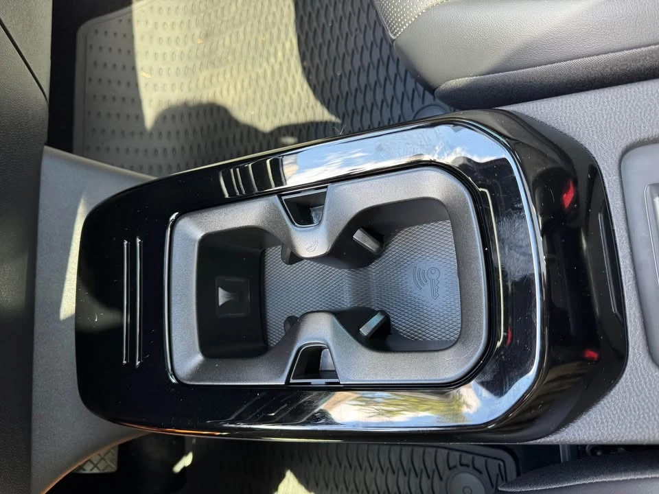 2021 Volkswagen ID.4 - Image 10 of 14