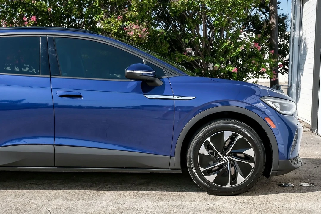 2021 Volkswagen ID.4 - Image 10 of 21