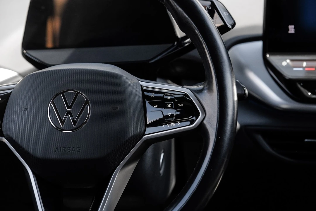 2021 Volkswagen ID.4 - Image 19 of 21
