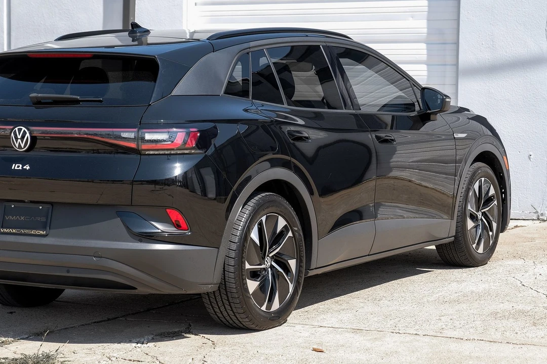 2021 Volkswagen ID.4 - Image 11 of 21