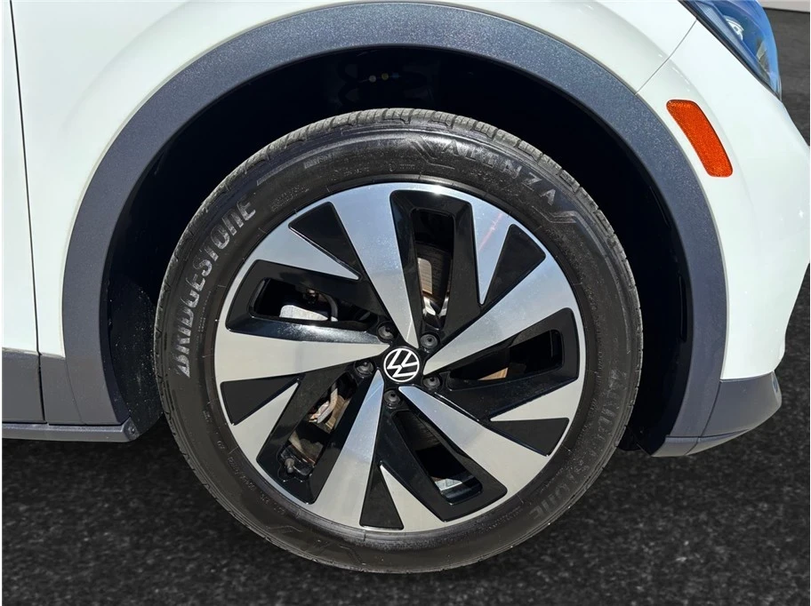 2021 Volkswagen ID.4 - Image 13 of 21
