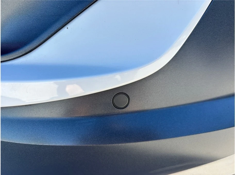 2021 Volkswagen ID.4 - Image 16 of 21