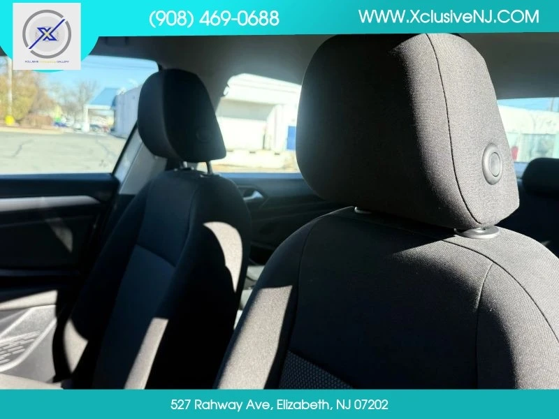 2021 Volkswagen A7 Jetta - Image 10 of 12