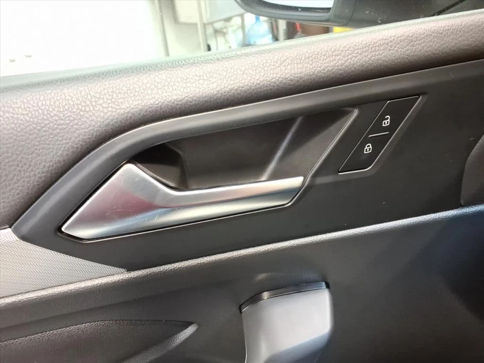 2021 Volkswagen A7 Jetta - Image 14 of 21