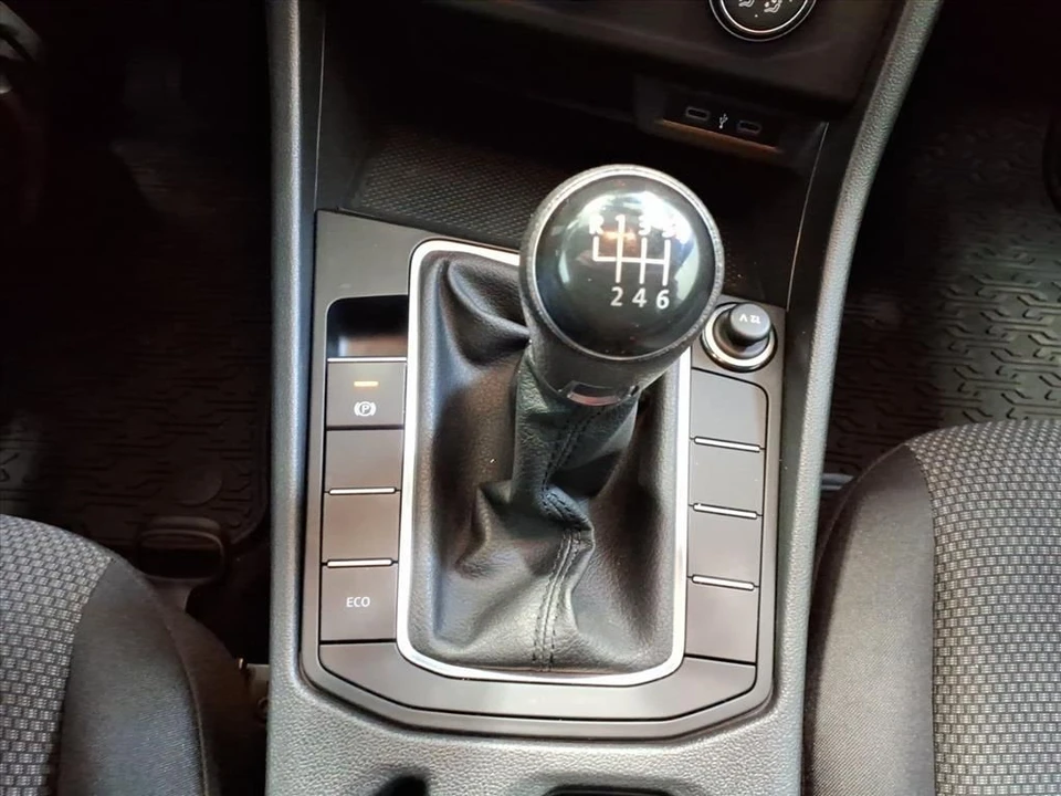 2021 Volkswagen A7 Jetta - Image 11 of 21