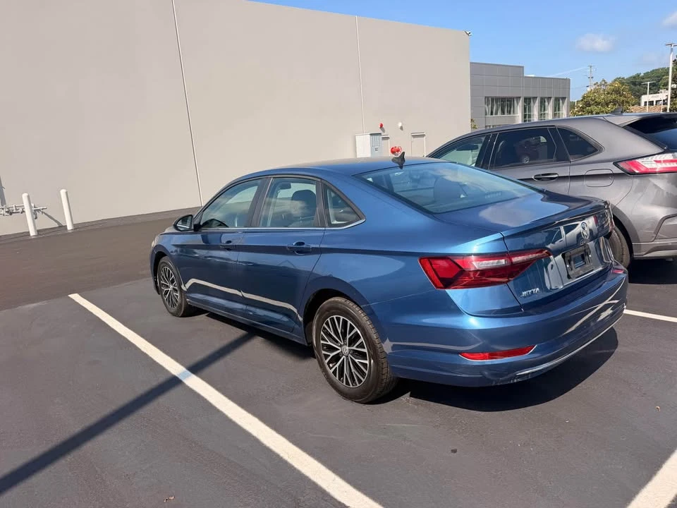 2021 Volkswagen A7 Jetta - Image 3 of 10