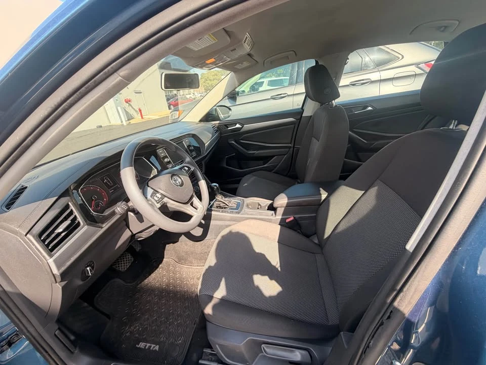 2021 Volkswagen A7 Jetta - Image 8 of 10