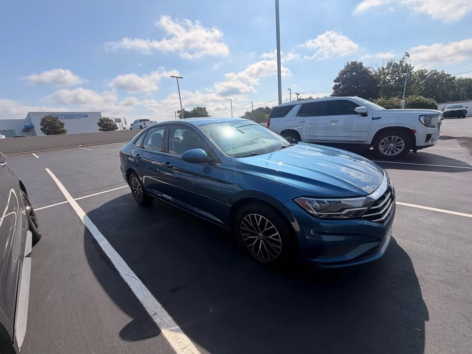 2021 Volkswagen A7 Jetta - Image 6 of 10