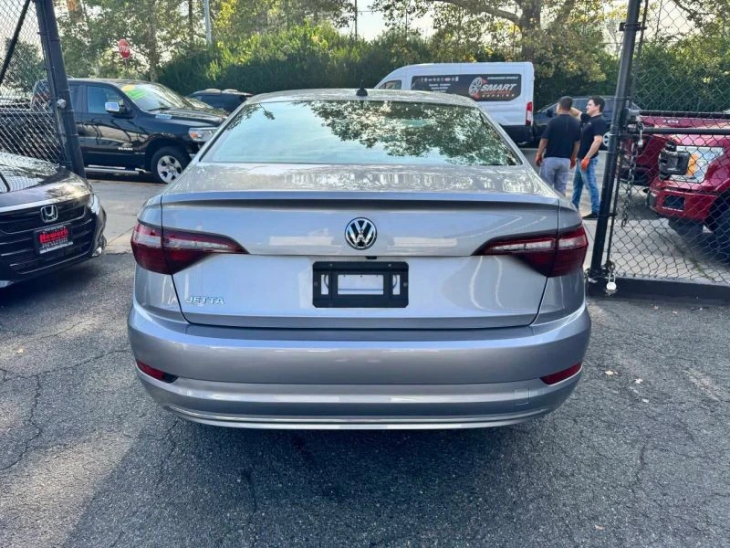 2021 Volkswagen A7 Jetta - Image 5 of 9