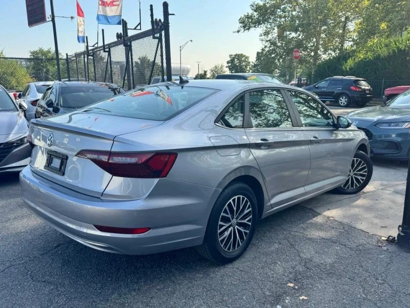 2021 Volkswagen A7 Jetta - Image 6 of 9
