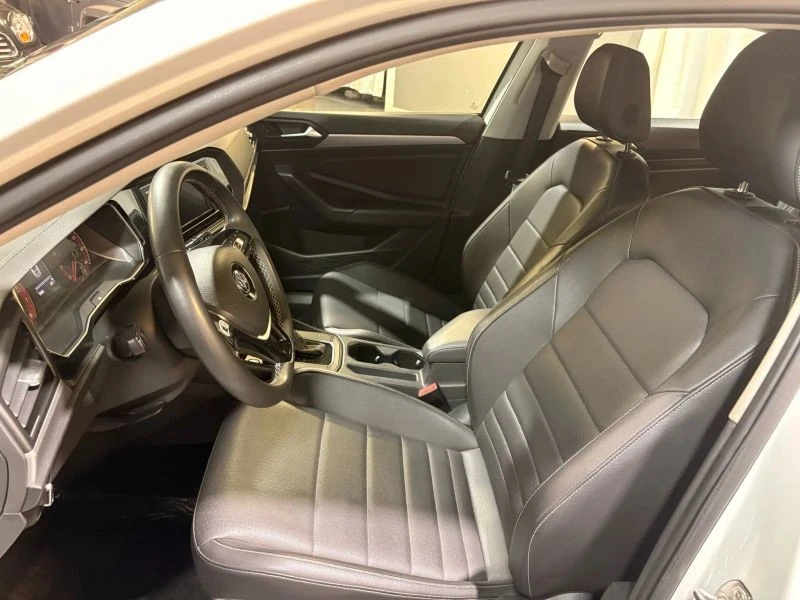 2021 Volkswagen A7 Jetta - Image 9 of 12