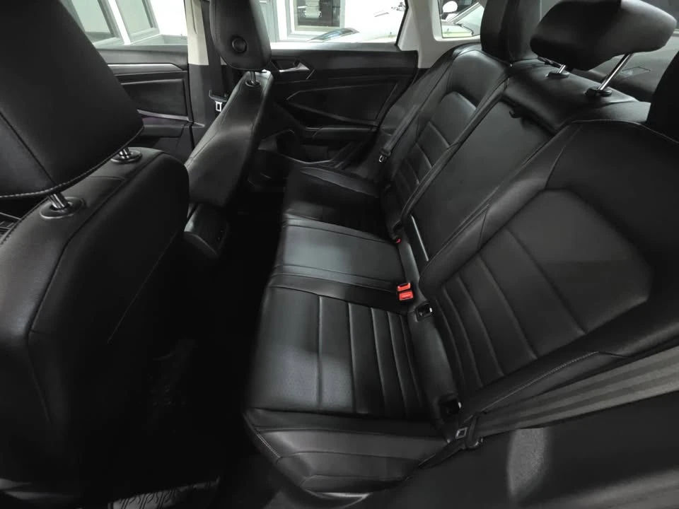 2021 Volkswagen A7 Jetta - Image 8 of 15