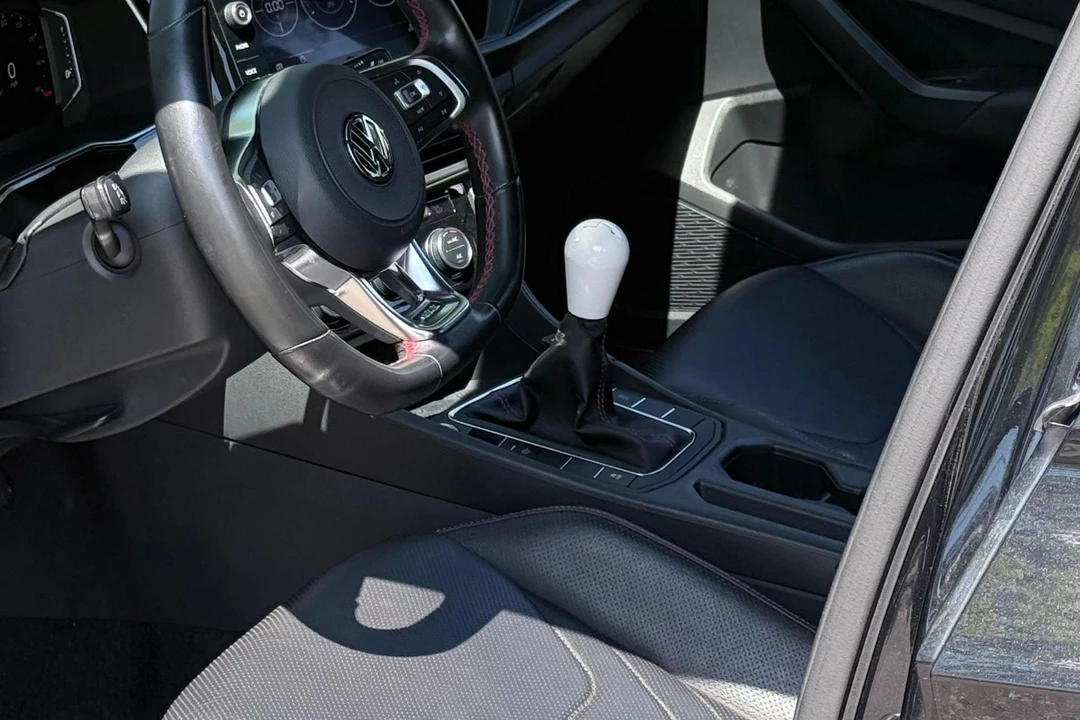 2021 Volkswagen A7 Jetta - Image 26 of 31