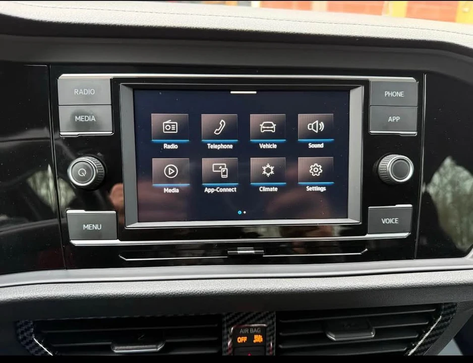 2021 Volkswagen A7 Jetta - Image 18 of 21