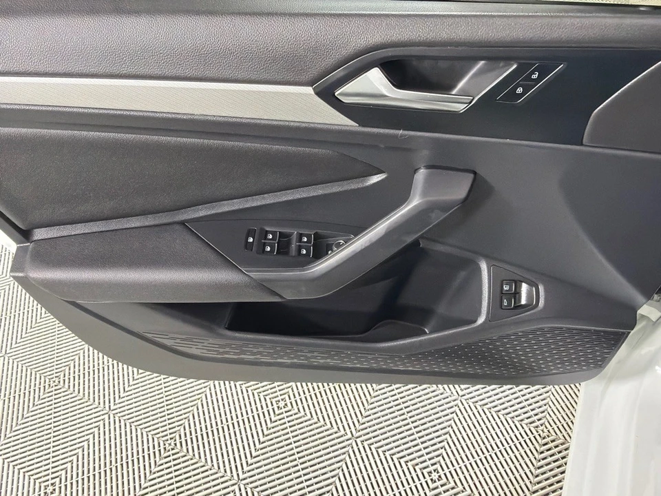 2021 Volkswagen A7 Jetta - Image 11 of 12