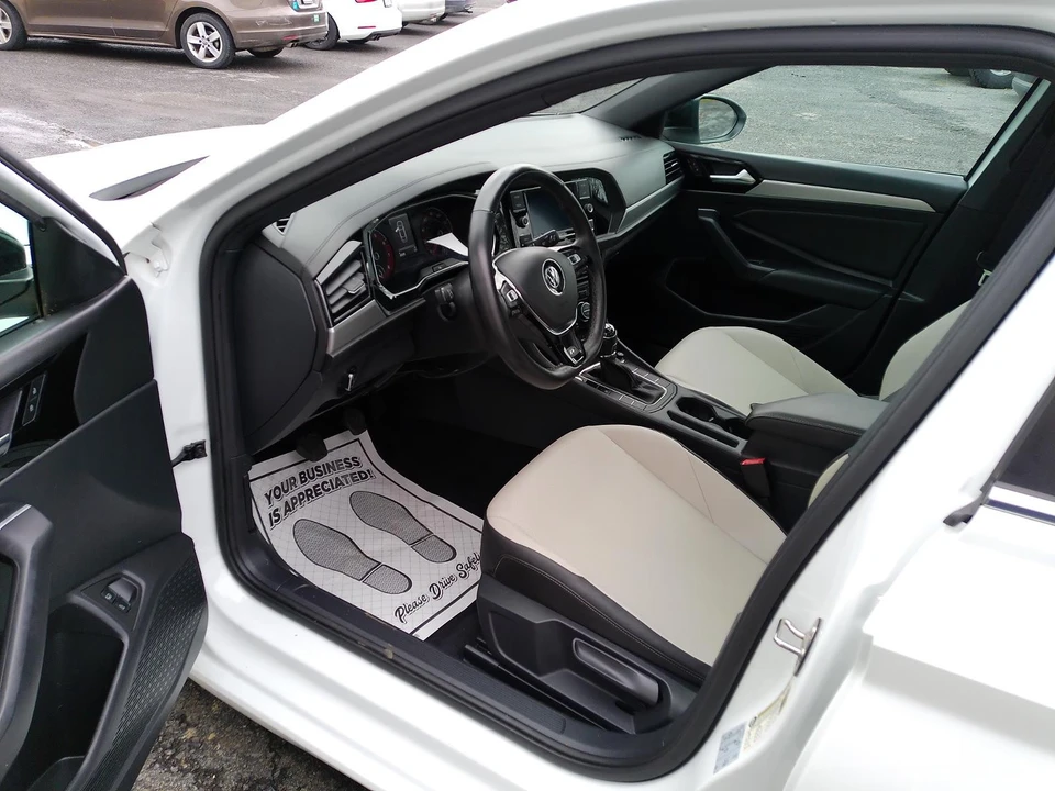 2021 Volkswagen A7 Jetta - Image 5 of 21