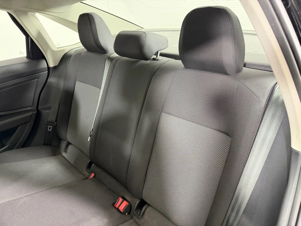 2021 Volkswagen A7 Jetta - Image 18 of 21