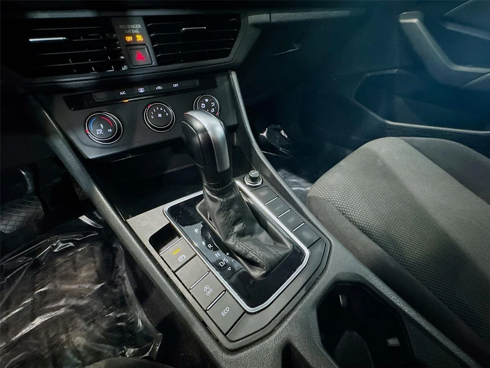 2021 Volkswagen A7 Jetta - Image 12 of 21