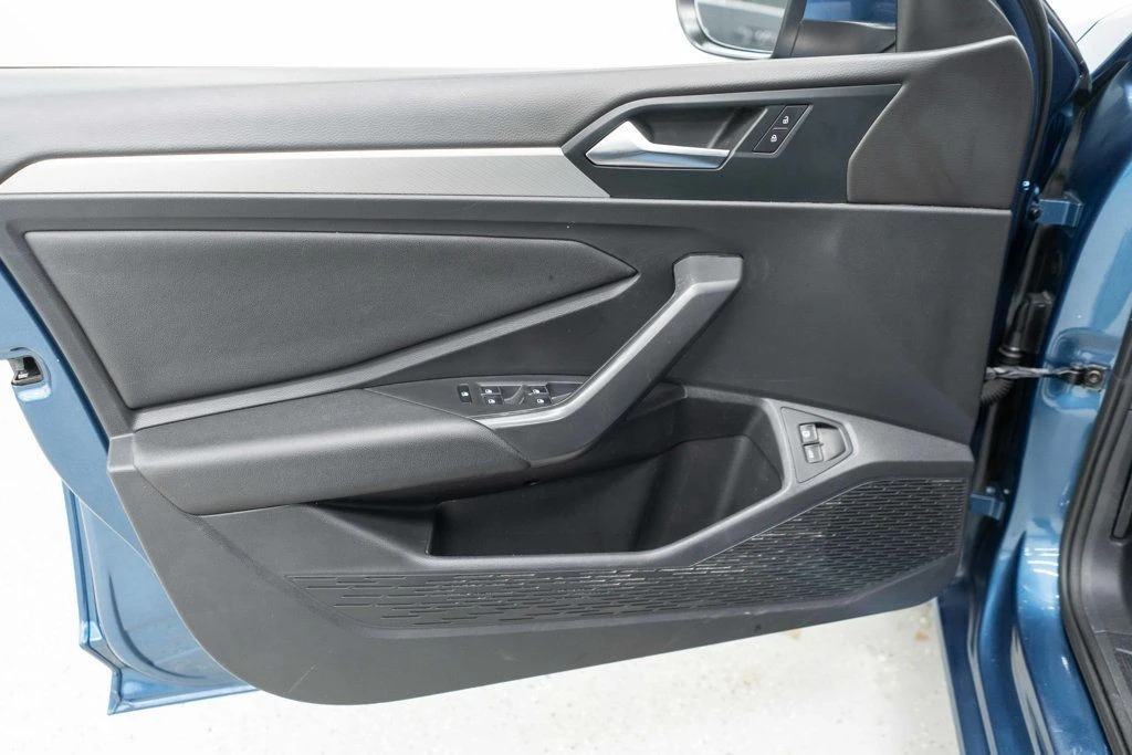 2021 Volkswagen A7 Jetta - Image 11 of 12