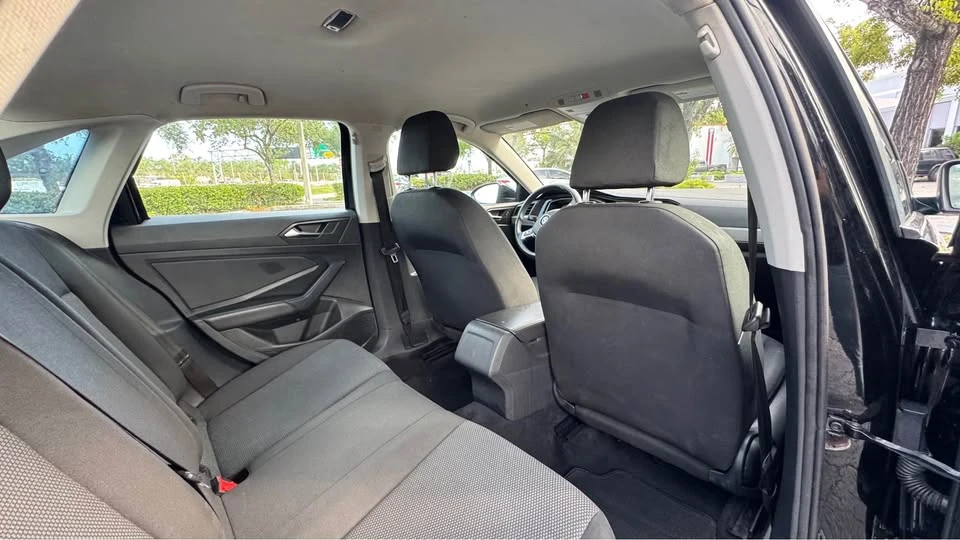 2021 Volkswagen A7 Jetta - Image 12 of 17