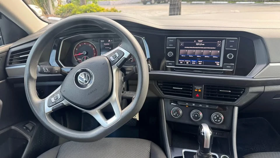 2021 Volkswagen A7 Jetta - Image 16 of 17