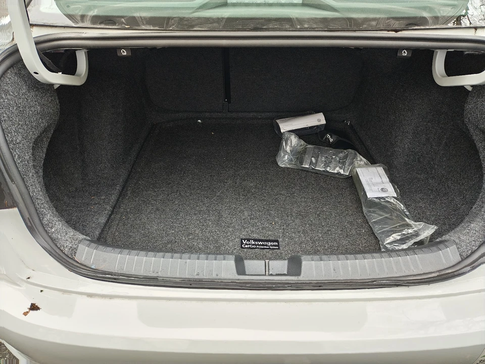 2021 Volkswagen A7 Jetta - Image 16 of 18