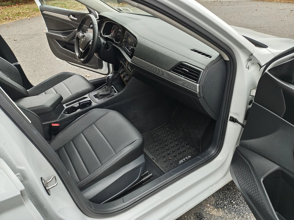 2021 Volkswagen A7 Jetta - Image 15 of 18