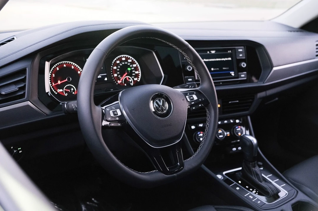 2021 Volkswagen A7 Jetta - Image 17 of 21