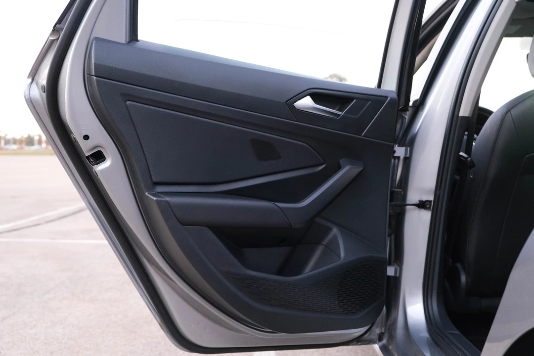 2021 Volkswagen A7 Jetta - Image 18 of 21