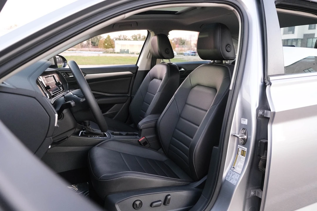 2021 Volkswagen A7 Jetta - Image 15 of 21