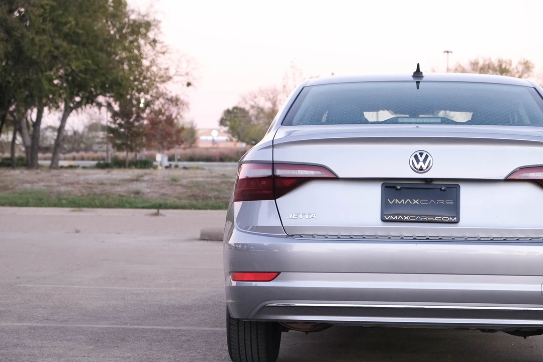 2021 Volkswagen A7 Jetta - Image 10 of 21