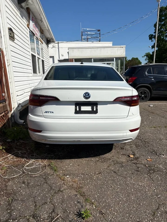 2021 Volkswagen A7 Jetta - Image 4 of 9