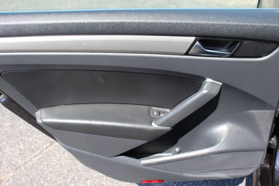 2021 Volkswagen Passat - Image 15 of 20